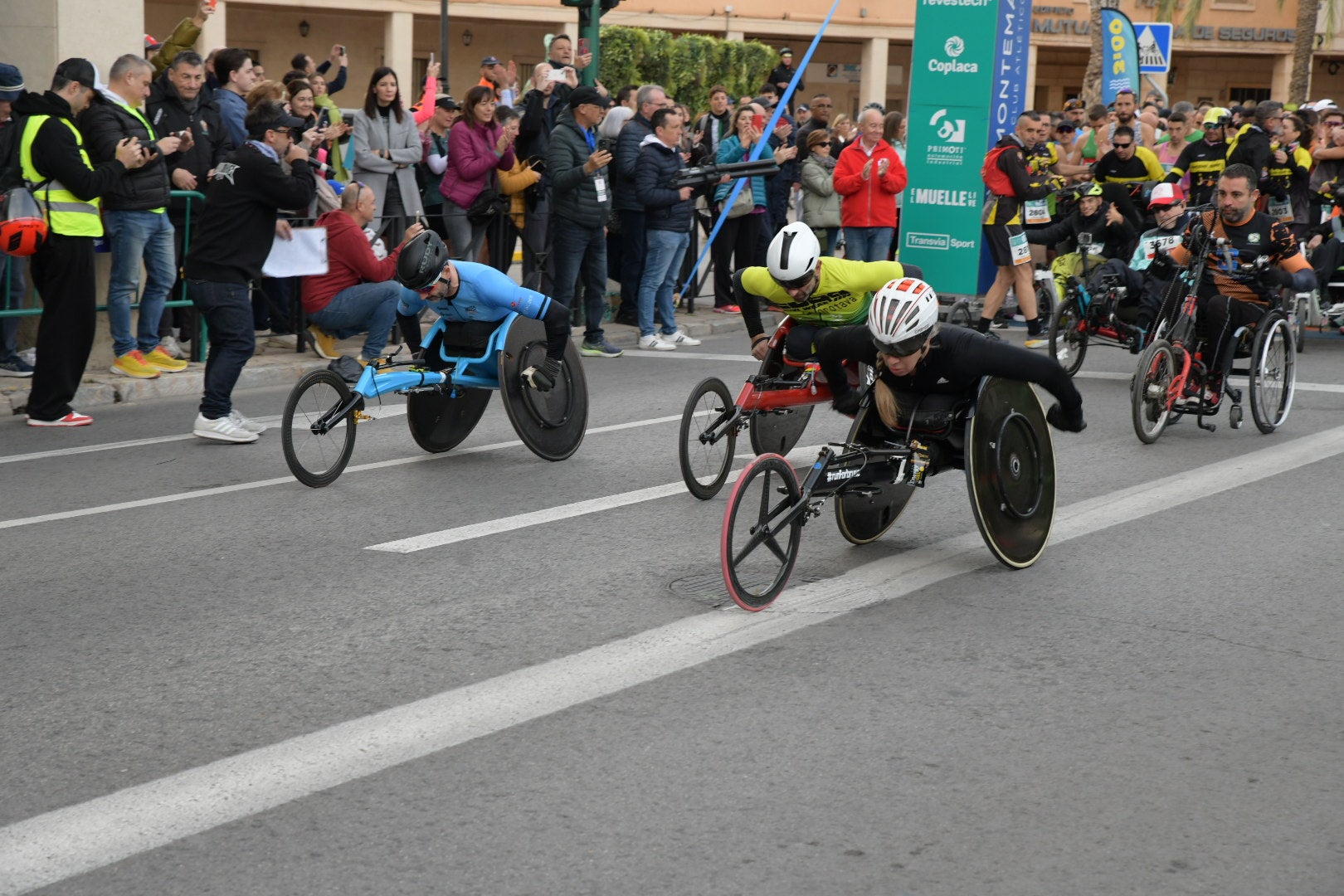 El éxito de la primera maratón Elche y Alicante augura futuras ediciones