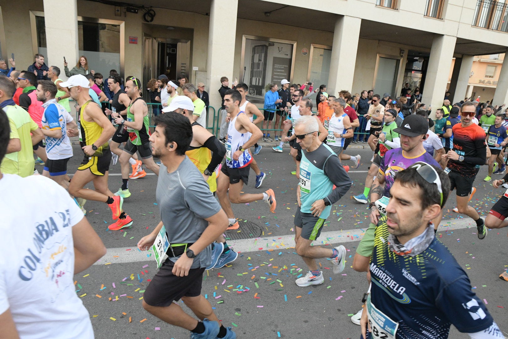 El éxito de la primera maratón Elche y Alicante augura futuras ediciones