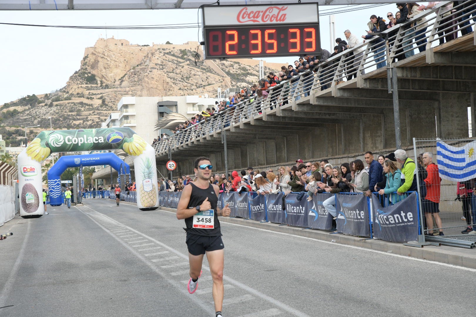 El éxito de la primera maratón Elche y Alicante augura futuras ediciones