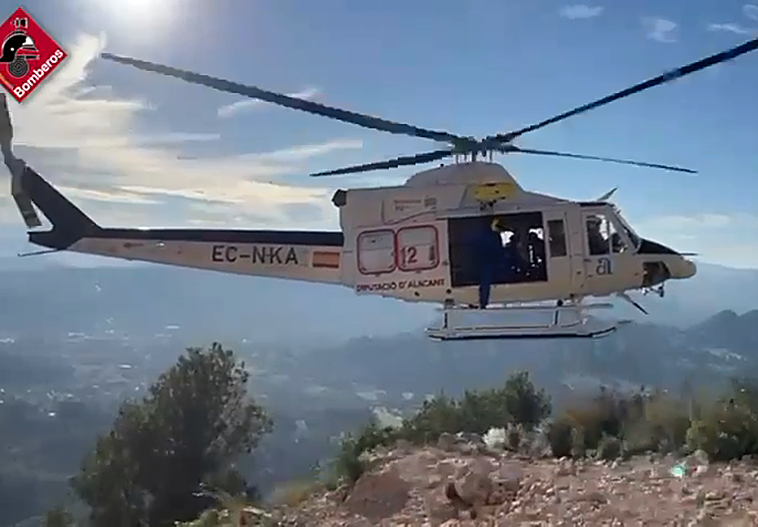 Helicóptero de rescate del Consorcio Provincial de Bomberos.