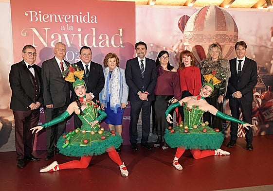 Cientos de asistentes dan la 'Bienvenida a la Navidad' en la gala solidaria de Vectalia