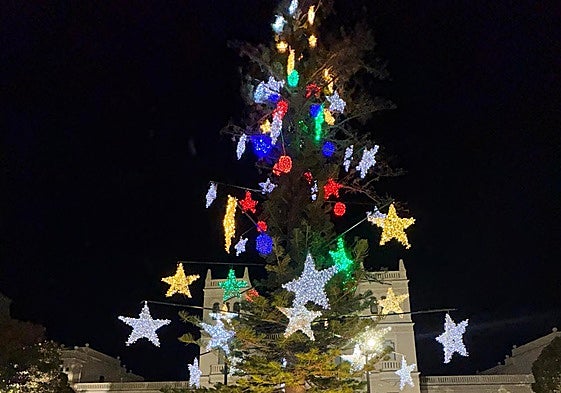 Encendido del árbol del MARQ.