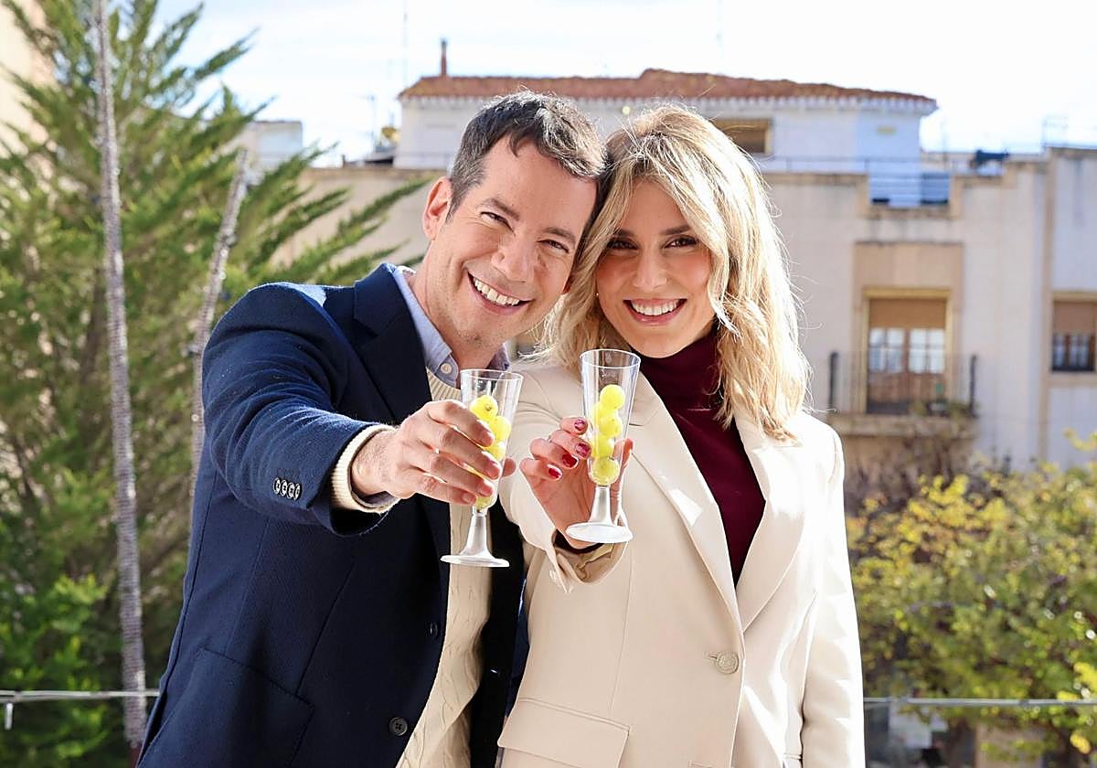 María Fuster y Ferran Cano serán los responsables de presentar las Campanadas.