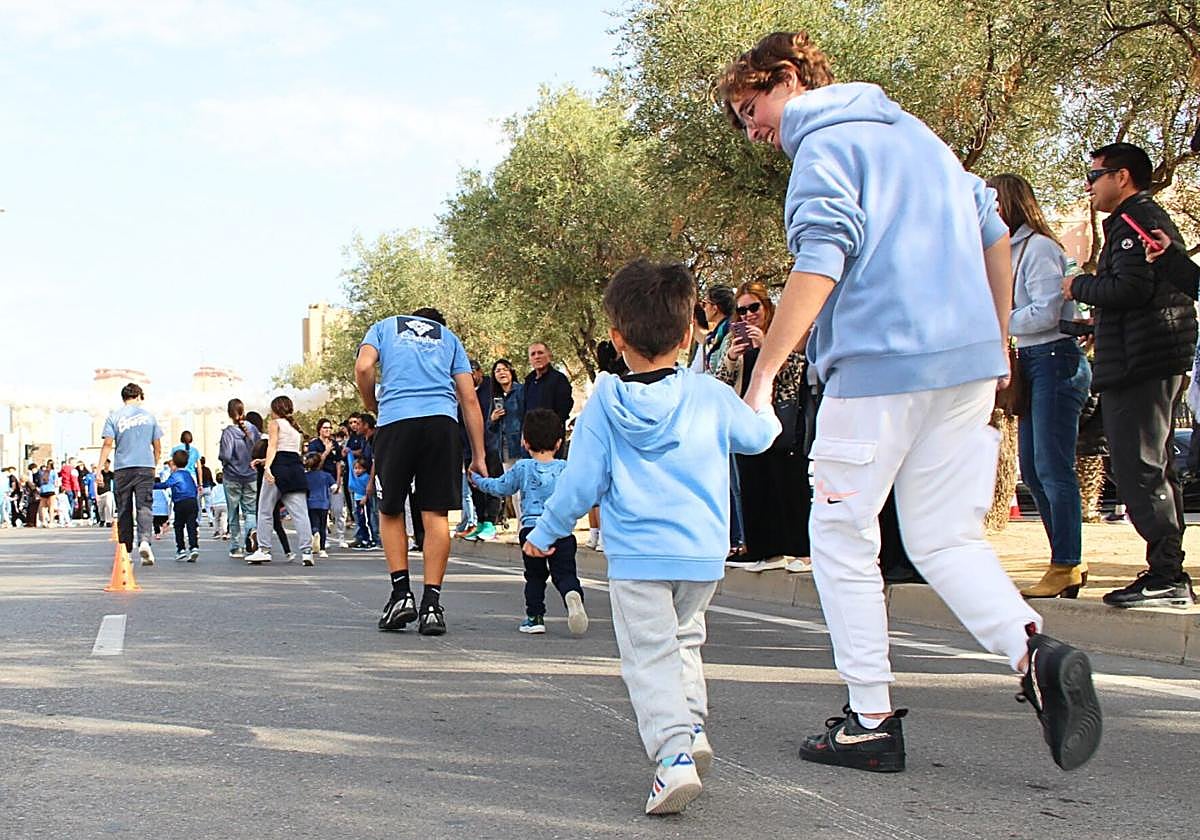 The French International School of Alicante will gather over 1,250 students for its Solidarity Cross against bullying.