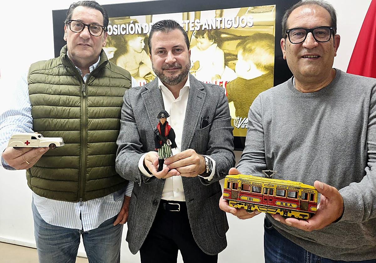 Presentación de la exposición «La feria de las ilusiones» en la Casa Grande del Jardín de la Música.