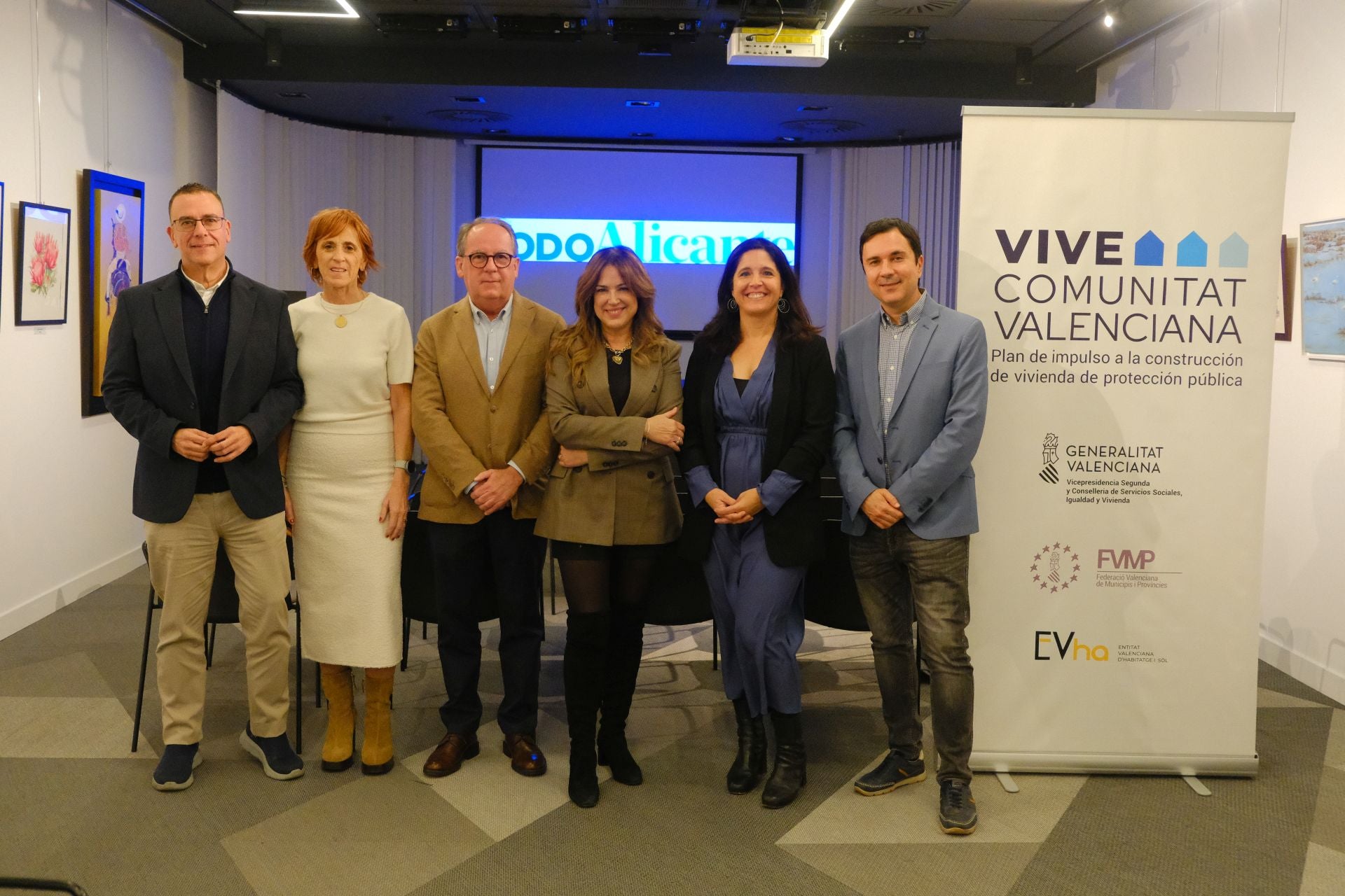 La mesa de expertos del Plan VIVE, en imágenes