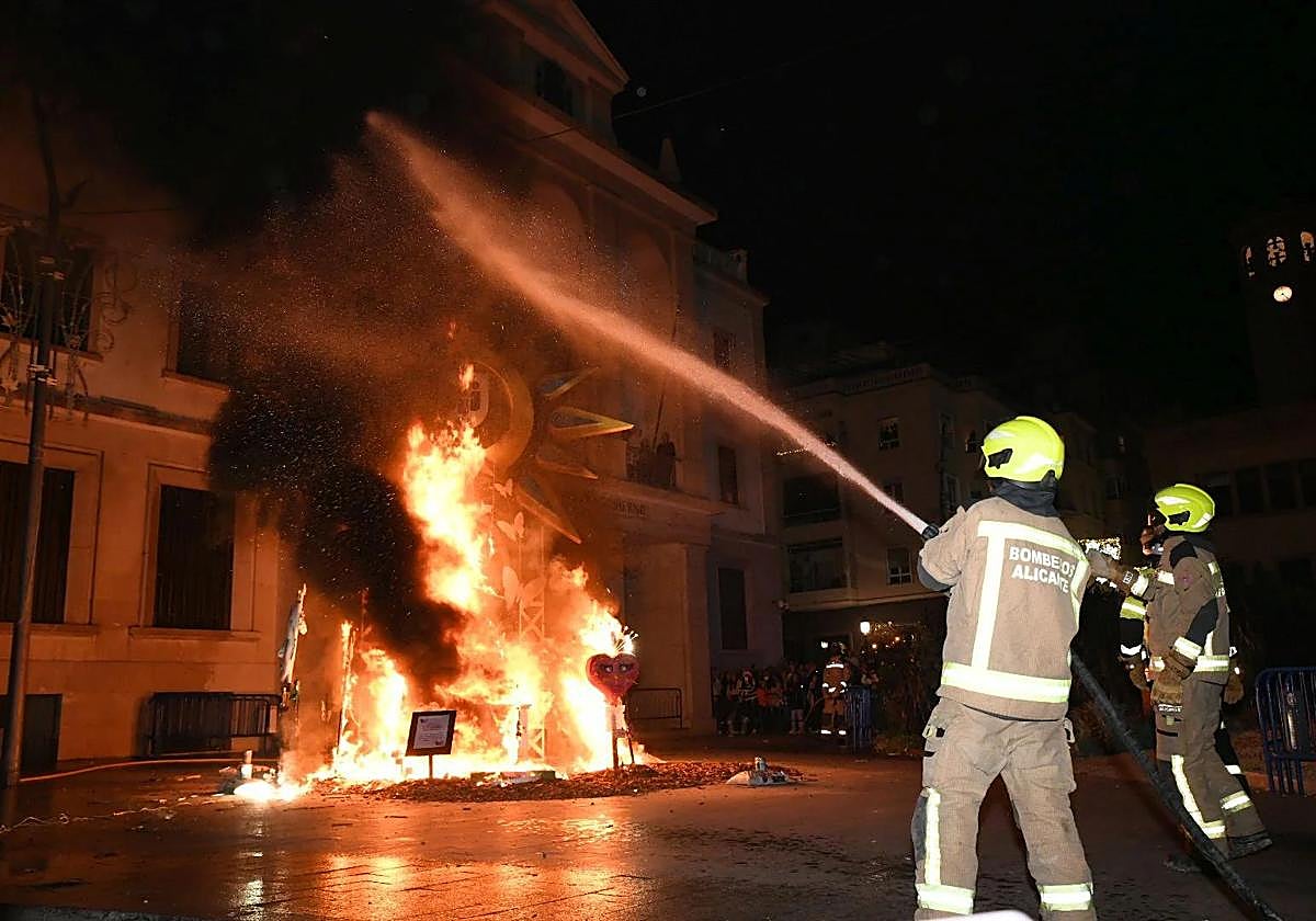 Burning of Alicante's Christmas Bonfire.