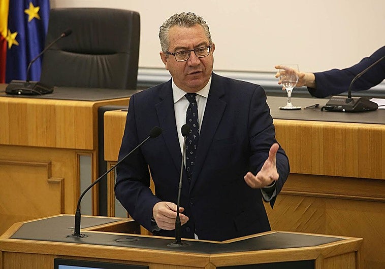 Toni Pérez defiende su gestión en la Diputación y lamenta la «asfixia» de las reglas fiscales