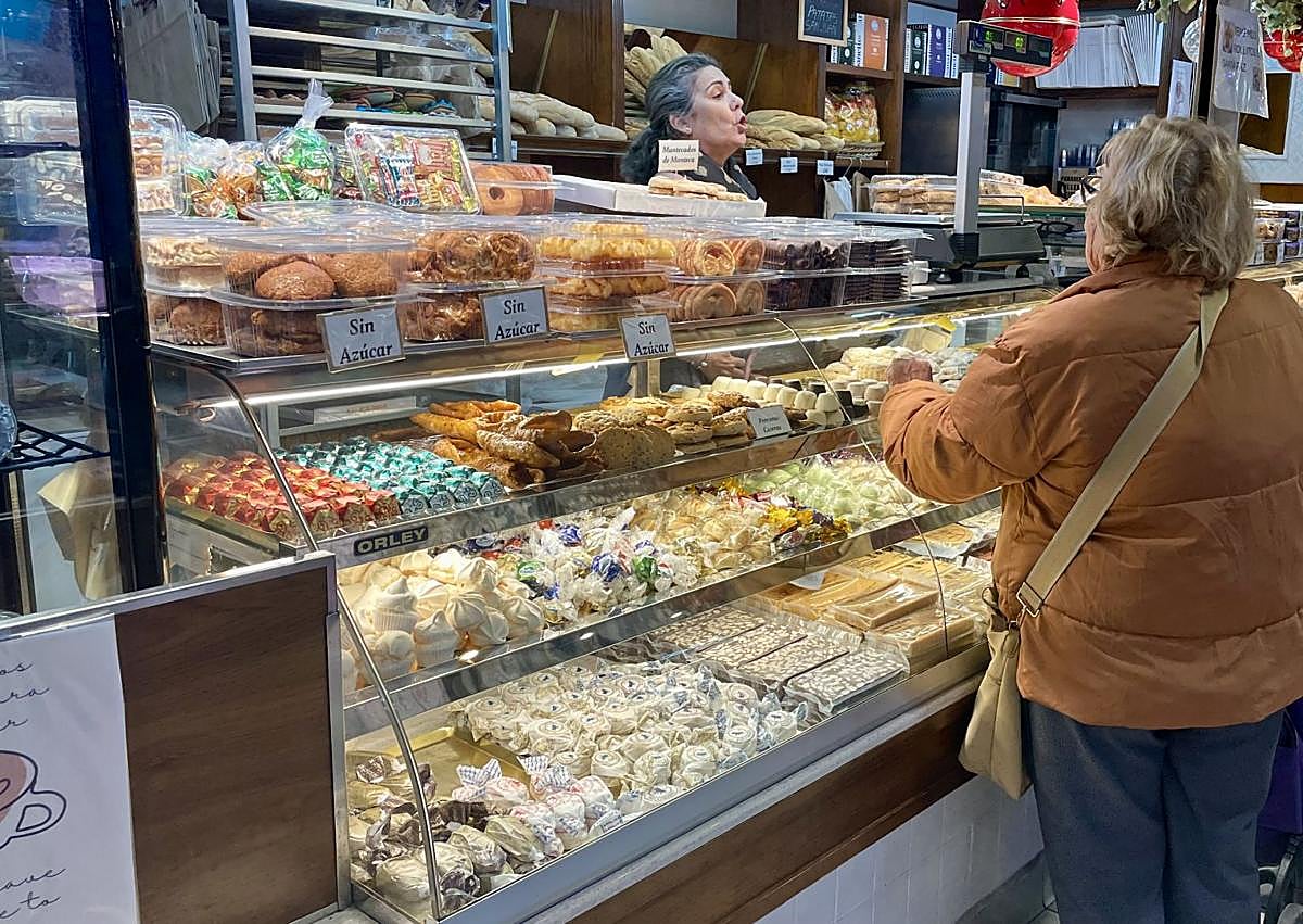 Imagen secundaria 1 - Compras de carne y dulces de Navidad en el Mercado Central.