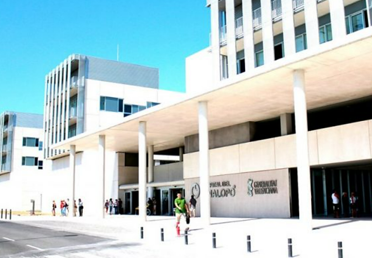 Vinalopó Hospital, managed by the Ribera Salud group.