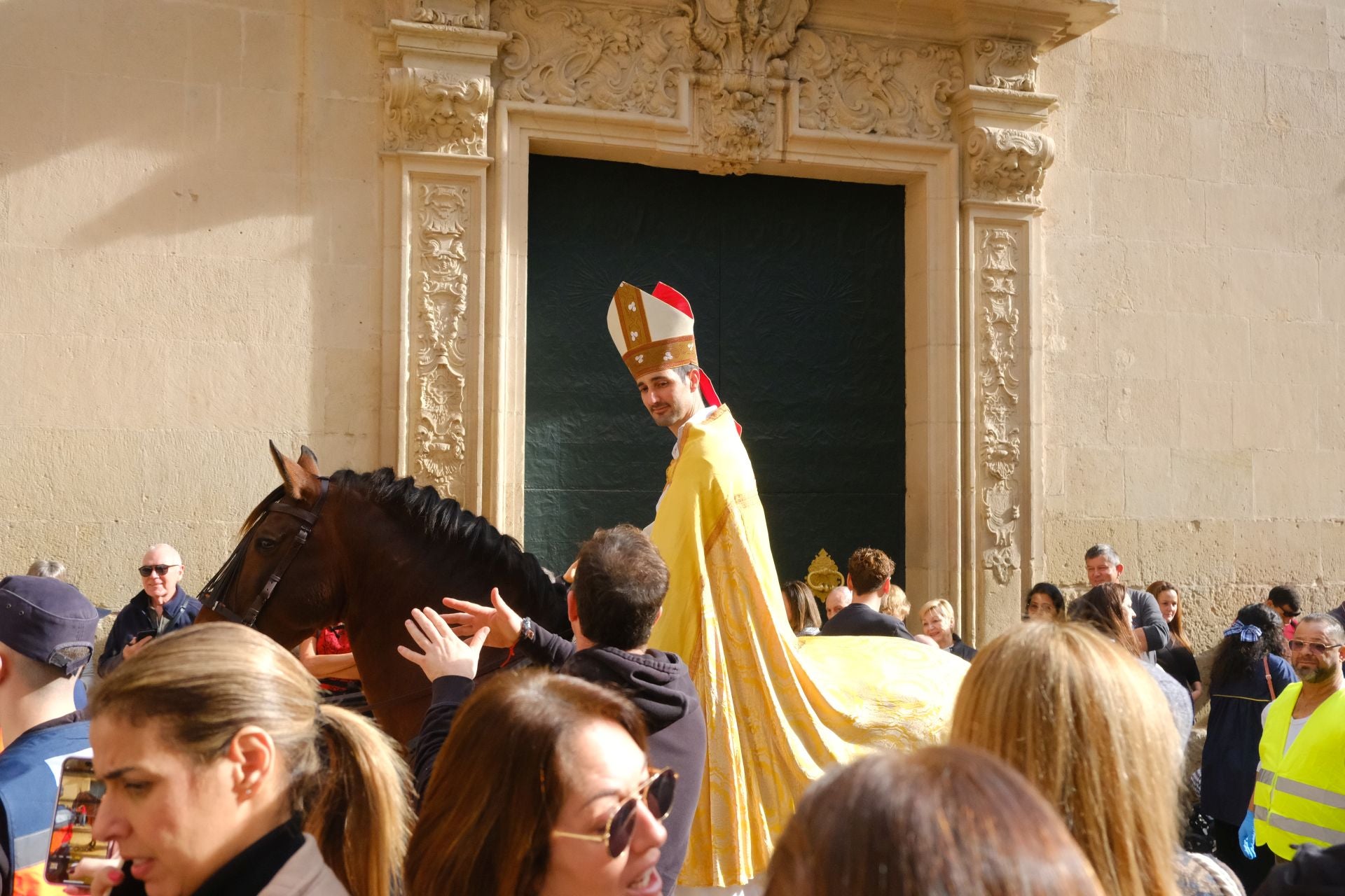 Alicante venera a su patrón San Nicolás