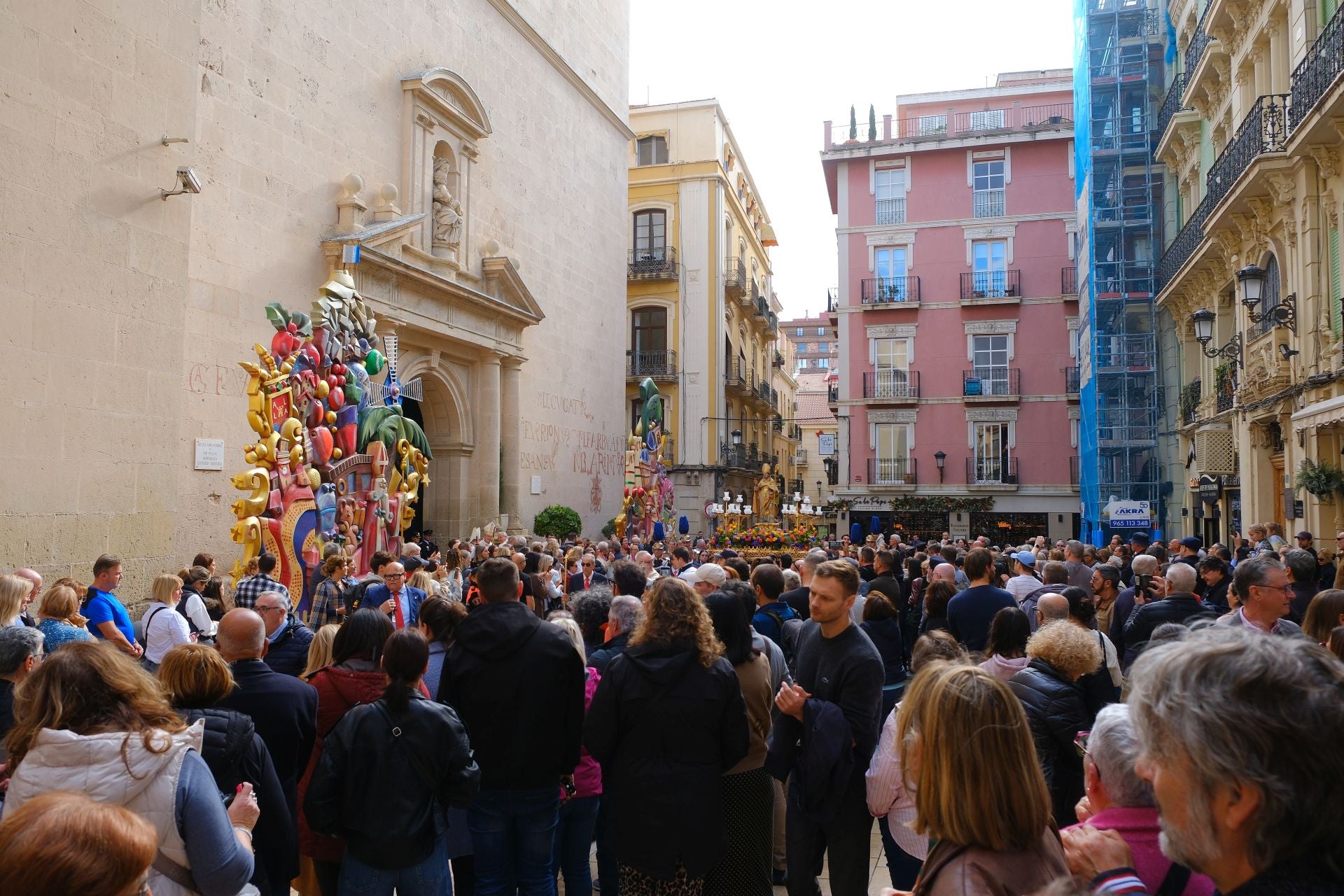 Alicante venera a su patrón San Nicolás