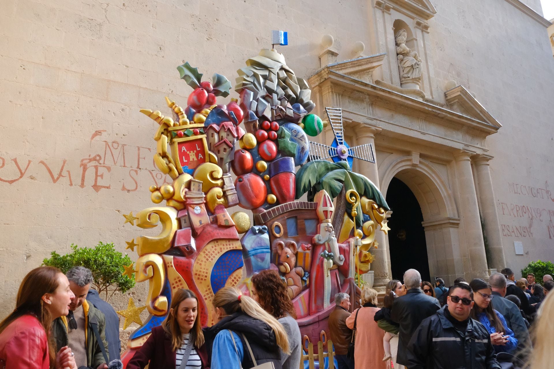 Alicante venera a su patrón San Nicolás