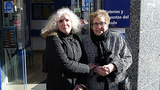 El quinto premio de la Lotería de Navidad en Elda cuyo ganador falleció hace un mes: «En vez de reír, nos hemos puesto a llorar»
