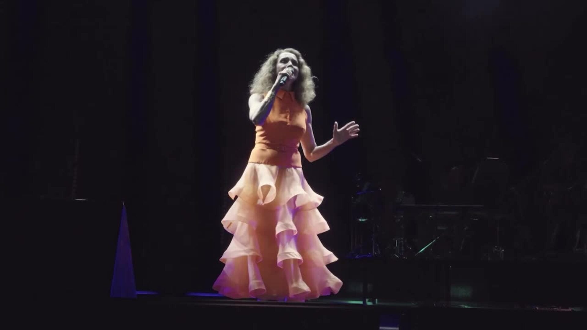 Ana Belén brilla en el escenario de Starlite