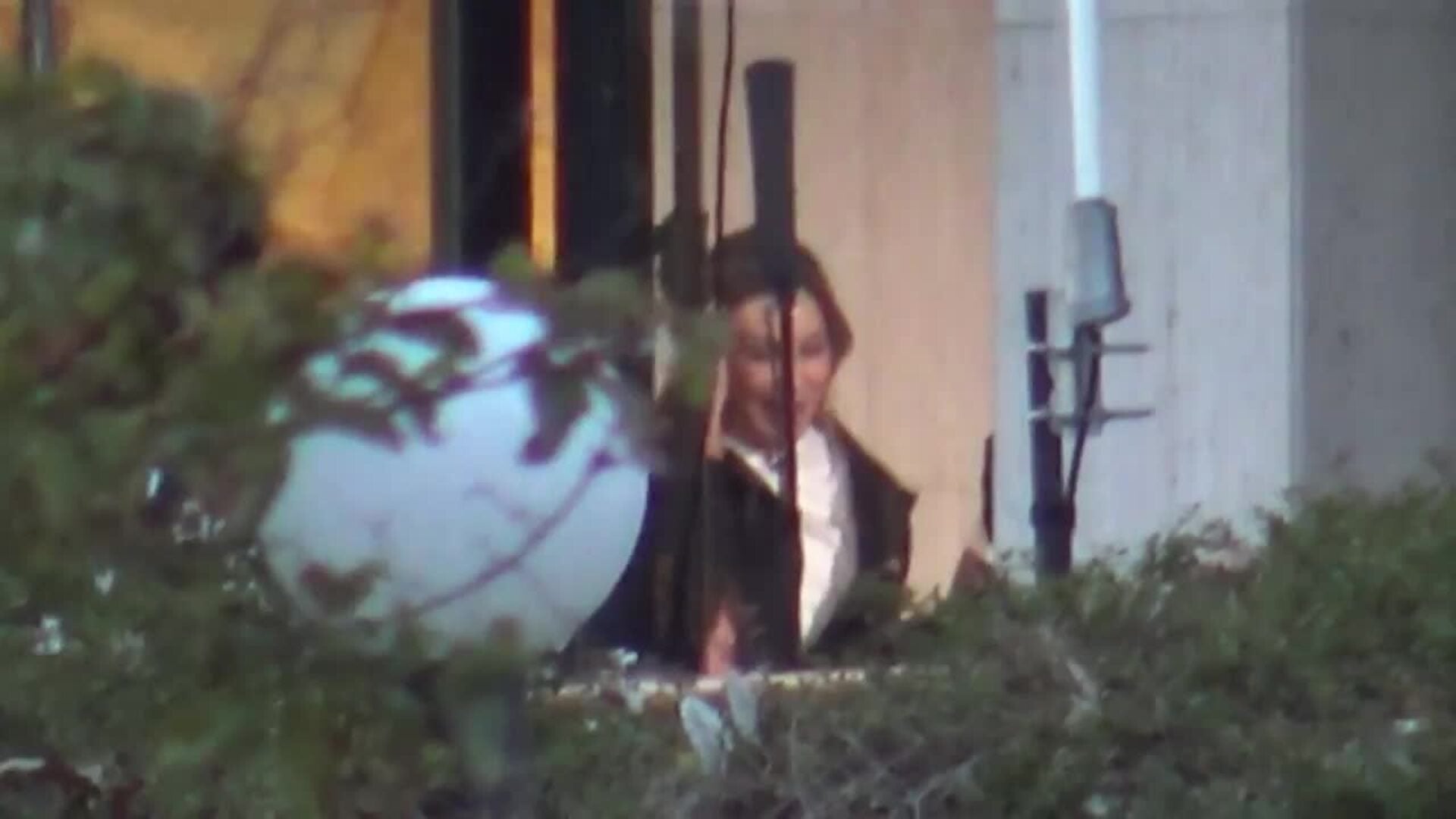 ¡Pasan página! Mar Flores y Carlo Costanzia, risas, confidencias y un tierno abrazo