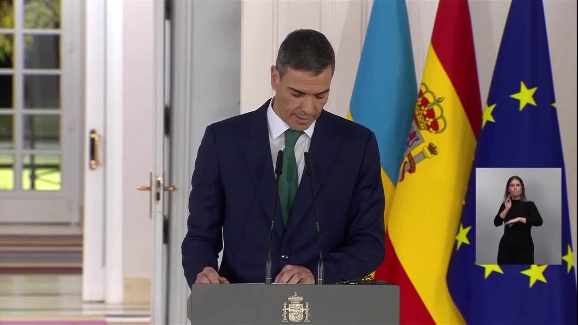 Sánchez anuncia 200 millones para reconstruir Ucrania y la movilización de 615 en apoyo militar