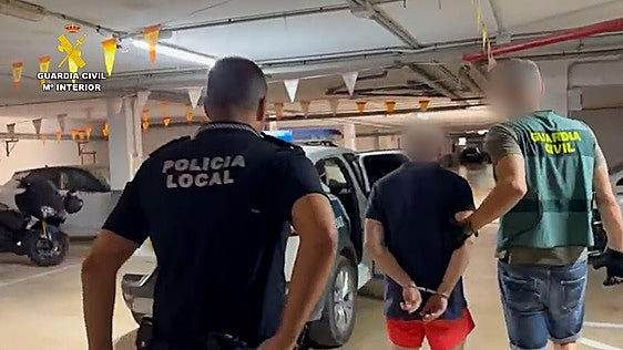 Detienen al responsable de una oleada de robos en comercios y bares de Santa Pola